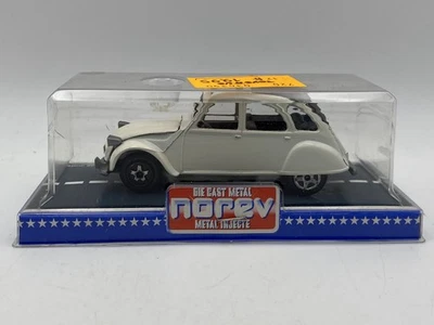 NOREV Citroen 2CV white color 1:43 Diecast Modelcar - Image 1 of 4