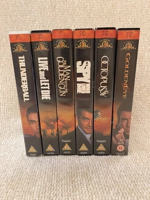 X6 James Bond Films on VHS - Image 1 of 4