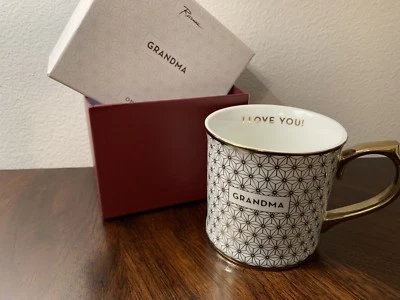 TAZA DE CAFÉ ROSANNA GEOMÉTRICA ABUELA I Love You blanca con adornos dorados y caja de regalo Foto 1 de 3
