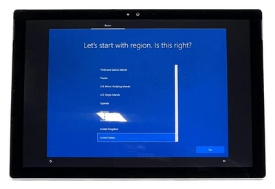 Microsoft Surface Pro 4 12.3" - i5-6300U - 4GB RAM - 128GB SSD (LCD HINCHADO) Foto 1 de 4