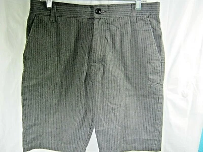 Fox Racing Gray Shorts Sz 32 Flat Front Mens Outdoor Skater Casual Active Beach — 第 1/4 张图片