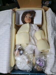 "HALLEY" BY ARTIST ELISSA GLASSGOLD LE OF 600 AFRICAN AMERICAN PORCELAIN DOLL
