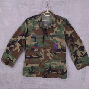 Vintage US Air Force Jacket Mens Medium Regular Woodland Camo Combat Patch 90s - Picture 1 of 23