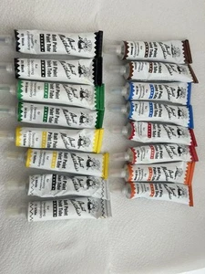 Aunt Martha's Ball Point Embroidery 16 Paint Tubes Craft With Blotter Holder - Picture 1 of 7