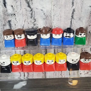 Lote De 15 Base Cuadrada Lego Duplo 1977 De Colección Variedad - Niñas Niños Perros Vaquero - Imagen 1 de 8
