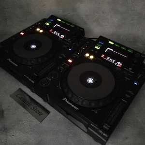 Pair 2x Pioneer CDJ-900 Professional DJ Multi Player Digital Turntable CDJ900 JP - Picture 1 of 15