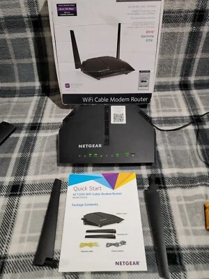 Netgear AC1200 Wifi Cabel Modem Router C6220 - Image 1 of 4