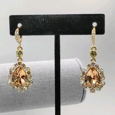 Pendientes perforados de cristal Givenchy gota copa champán tono dorado Foto 1 de 4