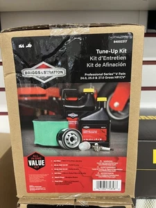 84002317 Briggs & Stratton Professional Series V-Twin 24.0 25.0 HP Tune Up Kit - Picture 1 of 1