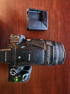 Nikon Coolpix P900 16.0 MP Digital Camera with charger