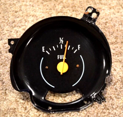 CHEVROLET C10 C20 BLAZER SILVERADO SIERRA GAS FUEL GUAGE 1973-1980 OEM - Image 1 of 4