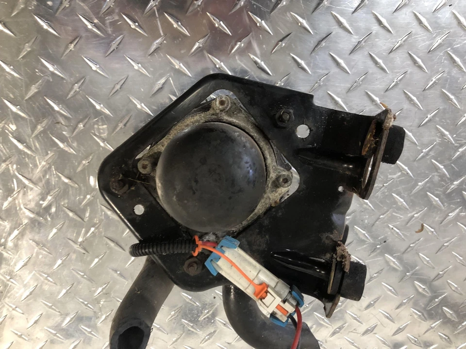 00-02 Chevy Camaro Fire Bird 5.7L LS1 Bomba de inyección de aire secundaria con mangueras Foto 1 de 4