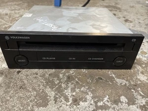 Genuine VW GOLF MK4 / BORA - CD Changer - 1J0035119C - B12 - Picture 1 of 5