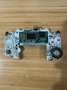 Nintendo Game Boy Advance GBA Motherboard Board FOR PARTS (READ) 32 Pin #C - Picture 1 of 2