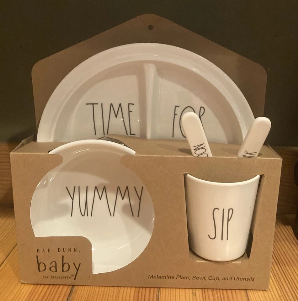 Juego de alimentación para bebé niño pequeño Rae Dunn By Magenta plato de melamina tazón taza tenedor cuchara Foto 1 de 4