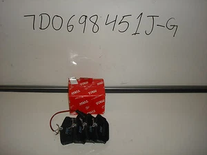 VW TRANSPORTER T4 REAR PADS WITH SENSORS 1999 ON VEHICLES 7D0698451J-G - Picture 1 of 1