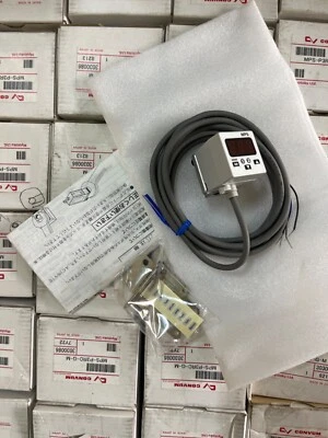 CONVUM smart pressure gauge sensor MPS-P3RC-G-M - Image 1 of 4