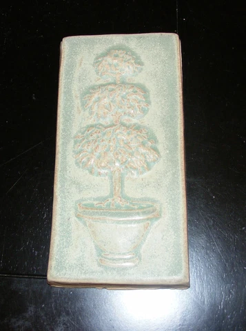 ~ Collectible Vintage Decorative Tile 5x3x5/8 ~ Dimensional Topiary ~ Green ~ Cover