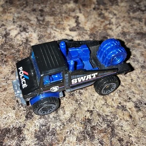 HOT WHEELS MERCEDES-BENZ UNIMOG 1300 TREASURE HUNT Loose - Picture 1 of 5