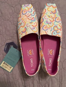 Women’s Rainbow Toms - Size 9.5 - Picture 1 of 4