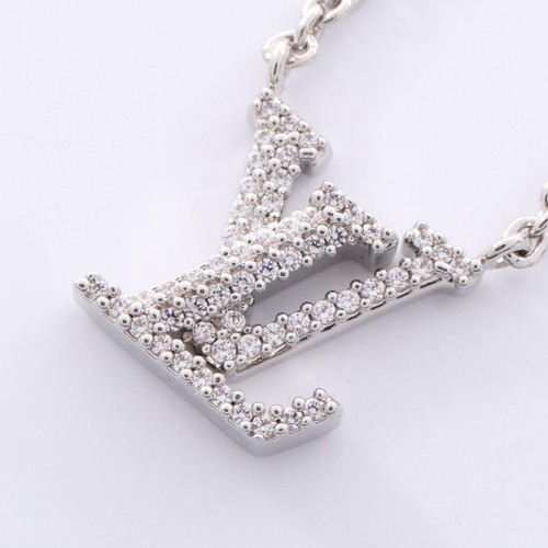 LOUIS VUITTON（LV） LOUIS VUITTON LV Collana Iconica Ciondolo Acciaio Inox Usato