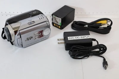 JVC GZ-MG21U  Hard Disk  Camcorder w/ AC Adapter & Battery - Image 1 of 4