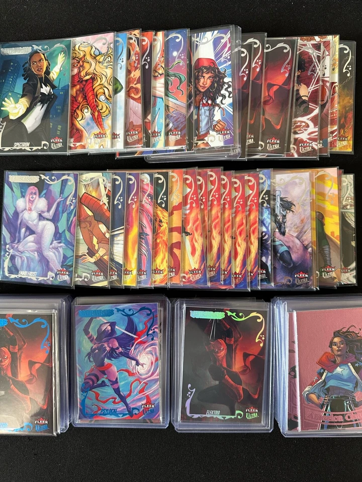 2024 Fleer Ultra Matriarchs of Marvel 单打底座/蓝色/银色光谱 — 第 1/1 张图片