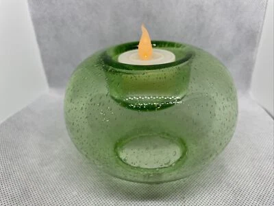 Southern Living at Home Hecho en Polonia Verde Burbuja Vidrio Globo Tealight Soporte Foto 1 de 4