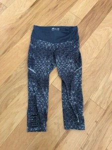 Sugoi Ignite Capri Damen sportliche Cropped Rüschen Leggings Farbe grau Größe:Med - Bild 1 von 12
