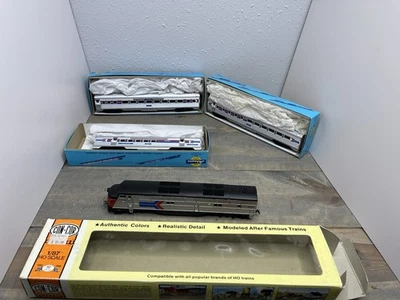 HO Con-Cor Amtrak Amtrak Superliner Streamline Passenger Car Set of 4 357, 9987, - Image 1 of 3