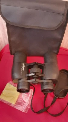 Vintage Nikon 8x40 Sporting II Japan Binoculars - Image 1 of 4