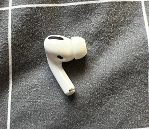 Apple AirPods Pro A2084 Left Earbud - White - Photo 1 sur 3