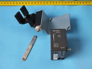 Keyence BL-701 Laser barcode reader - Picture 1 of 6