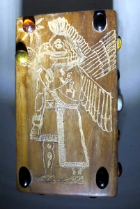 ANNUNAKI GOD NINURTA, PYRAMIDS, SPHINX w CABOCHONS HANDMADE WOOD BOX SIGNED '48 - Picture 1 of 24