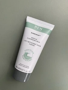 REN Evercalm Gentle Cleansing Gel Sensitive Skin Cleaning Milk 50ml - Picture 1 of 3
