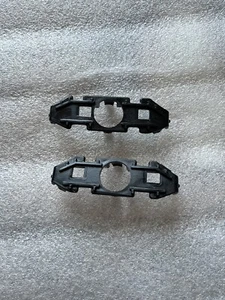 Seat Ibiza PDC Sensor Halter Einparkhilfe links und rechts 6F0919492B 6F0919492C - Bild 1 von 2