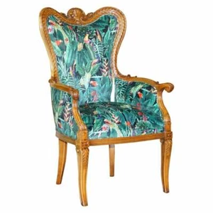 LOVELY VINTAGE ITALIAN CARVED WALNUT ARMCHAIR WITH BIRDS OF PARADISE UPHOLSTERY - Picture 1 of 12