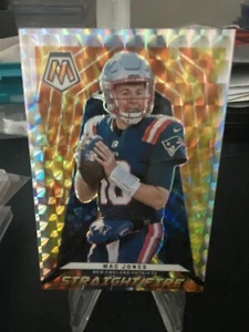 2022 PANINI MOSAIC MAC JONES STRAIGHT FIRE SILVER MOSAIC PRIZM #SF-9 PATRIOTS - Picture 1 of 2