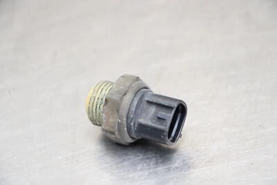 03-04 SUZUKI GSXR1000 GSXR 1000 COOLANT TEMPERATURE SENSOR RADIATOR THERMOSENSOR Foto 1 de 4
