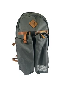 Europe Bound Day Hiker 32 L Day Pack for Urban and Outdoor Adventures - Picture 1 of 12