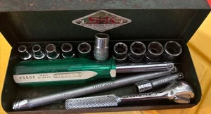 S-K 15 Piece Socket 1/4” Drive, 6 Point & 1 8 Pt 40970 Ratchet , Ext & Spinner. - Picture 1 of 5