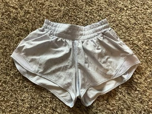 Lululemon Shorts Größe 2 sehr guter Zustand - Bild 1 von 10