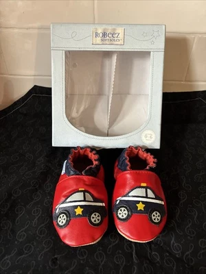 Robeez 男宝宝鞋:红色/海军警车(全新)尺寸 0-6 mos。 — 第 1/3 张图片