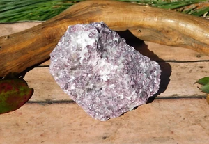 Lepidolith Natur Rohstein mit auffälligem Glimmer und Quarz 318g Energie Heilung - Bild 1 von 9
