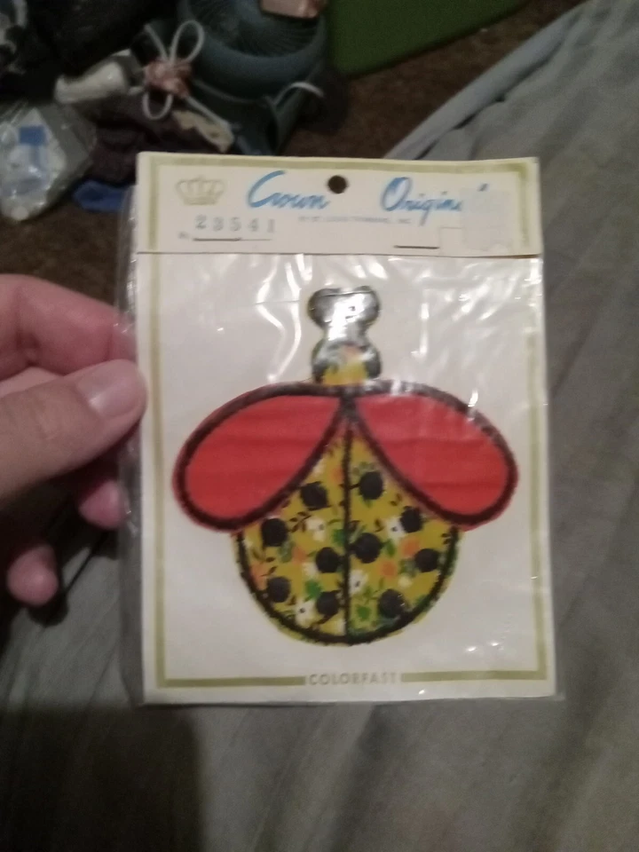 Vintage Lady Bug Crown Original Hippie Bug Beetle Flowers Patch 4” - Image 1 of 1