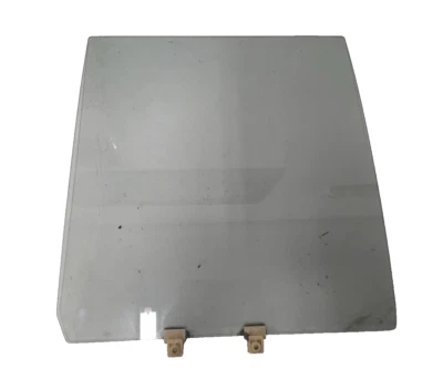 Isuzu Trooper : 1992, 1993, 1994, 1995, 1996, 1997, Right Rear Door Glass - Image 1 of 4