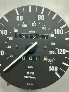 BMW DASH GAGES 1984  - 87 - Bild 1 von 4