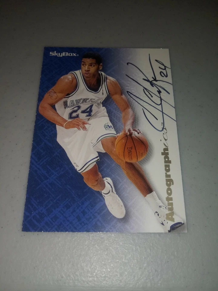 96-97 SkyBox Premium Autographics AUTOGRAPH AUTO Jim Jackson Dallas Mavericks  - Image 1 of 1