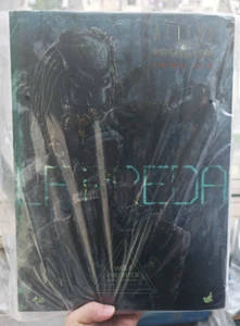 Neu Hot Toys MMS443 Aliens vs Predator AVP Requiem Wolf Predator Heavy Weaponry - Bild 1 von 24