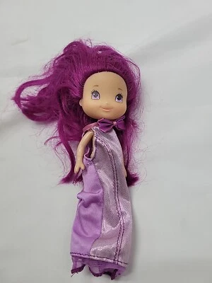 Hasbro Strawberry Shortcake Ciruela/TARTA DE FRAMBUESA? Muñeca 6" TCFC Pelo Púrpura '08 Foto 1 de 4
